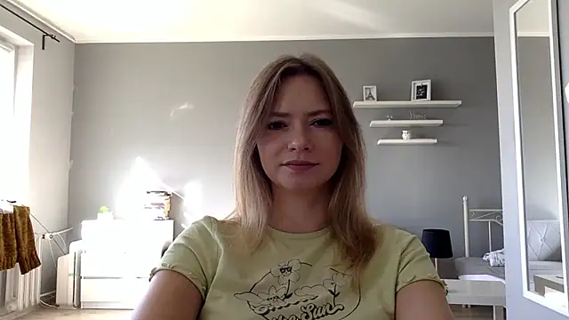 Snapshot of MillieShow chatting on September 25, 8:07 am MillieShow online show from September 25, 8:07 am