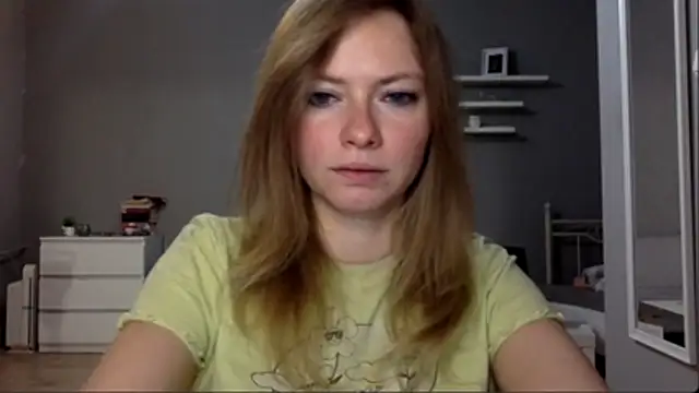 Snapshot of MillieShow chatting on November 5, 11:16 pm MillieShow online show from November 5, 11:16 pm