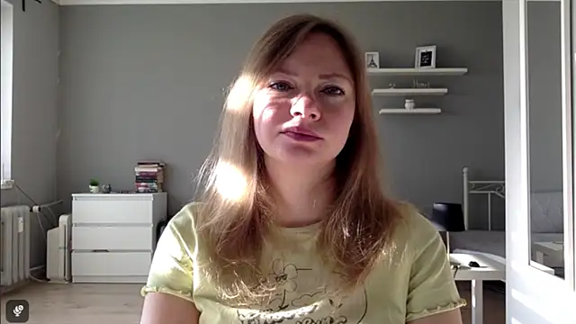 Snapshot of MillieShow chatting on November 7, 11:10 am MillieShow online show from November 7, 11:10 am