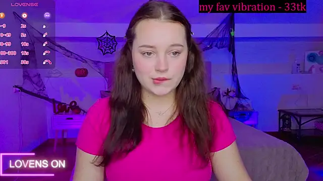 Cute kitty- online show from October 26, 6:52 am