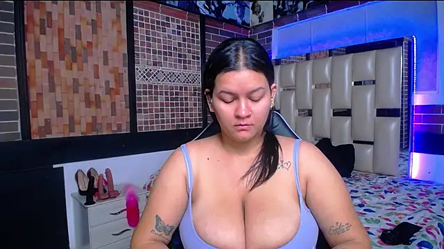 kriss sweetboobs10 online show from October 10, 12:26 pm
