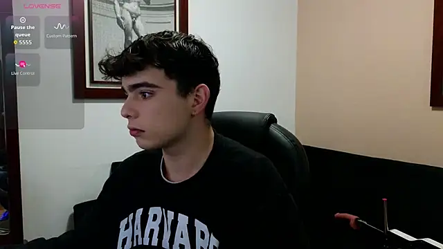 lukeboyce33 online show from April 10, 3:12 am