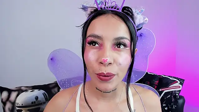 Snapshot of miss_melodi chatting on October 28, 5:59 pm miss melodi online show from October 28, 5:59 pm