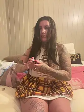 Badgyalbella online show from April 11, 7:18 pm