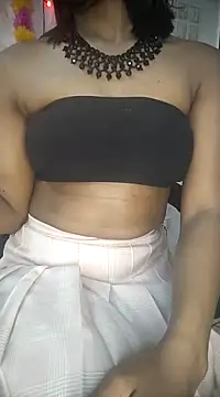 Snapshot of DeboSiya18 chatting on March 17, 11:43 pm DeboSiya18 online show from March 17, 11:43 pm