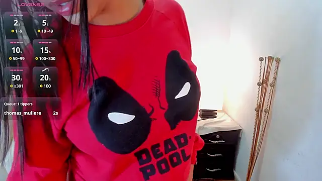 Snapshot of miranda_torres chatting on March 13, 7:28 pm miranda torres online show from March 13, 7:28 pm