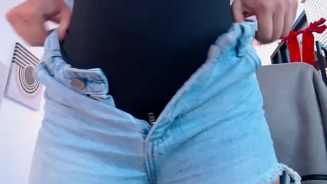 dangel noir6 online show from April 1, 1:41 pm