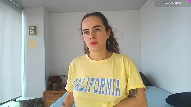 Snapshot of Sairy_ chatting on June 27, 8:58 pm Sairy online show from June 27, 8:58 pm