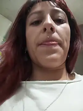 Snapshot of Hairydoll_ chatting on October 23, 4:50 pm Hairydoll online show from October 23, 4:50 pm