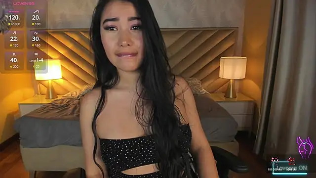 Snapshot of alice_kingsley_ chatting on November 16, 8:36 pm alice kingsley online show from November 16, 8:36 pm