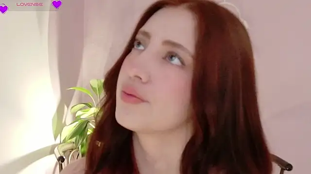 Rebbecawhite meow online show from June 13, 4:38 pm