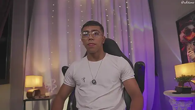 Colstorw  online show from March 20, 10:42 am