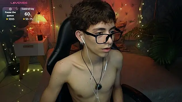 Matty Sparkk online show from April 1, 1:41 pm