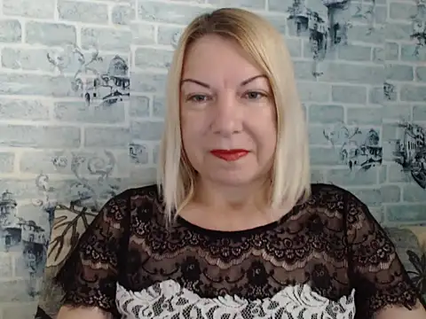 Snapshot of Lillia_Ray chatting on September 13, 7:52 am Lillia Ray online show from September 13, 7:52 am