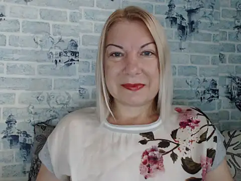 Snapshot of Lillia_Ray chatting on September 19, 6:26 am Lillia Ray online show from September 19, 6:26 am