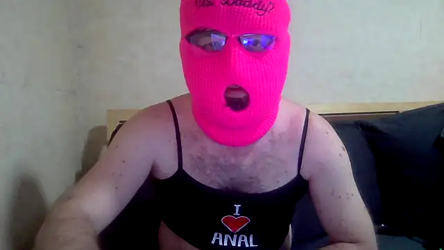 Snapshot of hairynaughtyguy chatting on January 16, 10:12 pm hairynaughtyguy online show from January 16, 10:12 pm