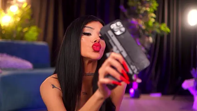 ChicaOra online show from March 21, 12:04 am