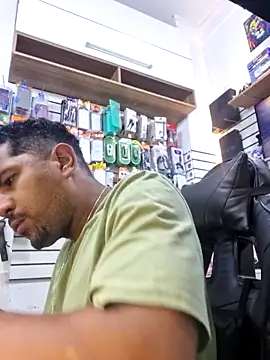 membro destruidor online show from April 1, 9:56 pm