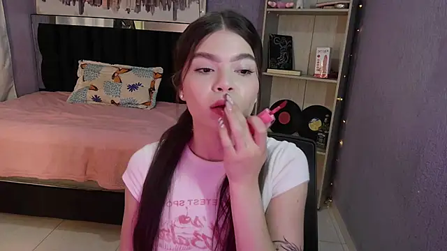 sweet c4ndy online show from January 8, 2:41 pm