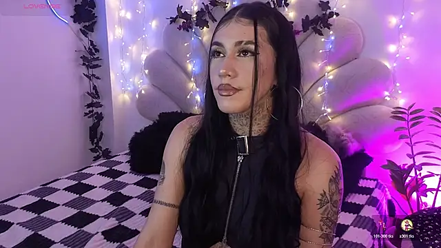 AnfisaLetyagho online show from December 3, 1:35 am