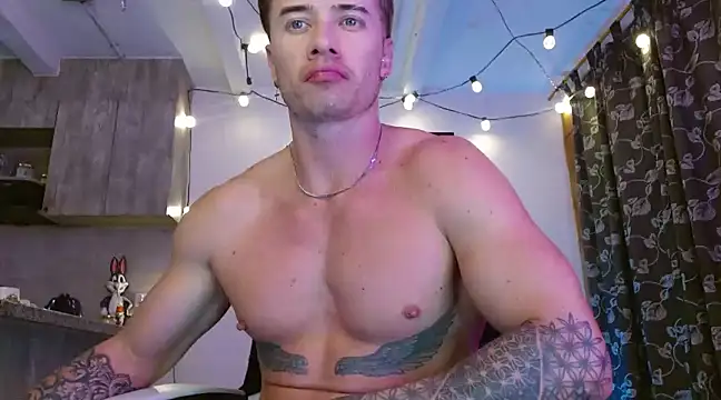 Snapshot of Ryannblue07 chatting on March 22, 12:28 am Ryannblue07 online show from March 22, 12:28 am