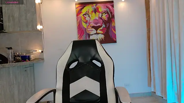 Snapshot of Ryannblue07 chatting on December 4, 11:02 pm Ryannblue07 online show from December 4, 11:02 pm