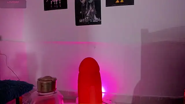 Snapshot of kattycat_ chatting on September 14, 3:49 am kattycat online show from September 14, 3:49 am