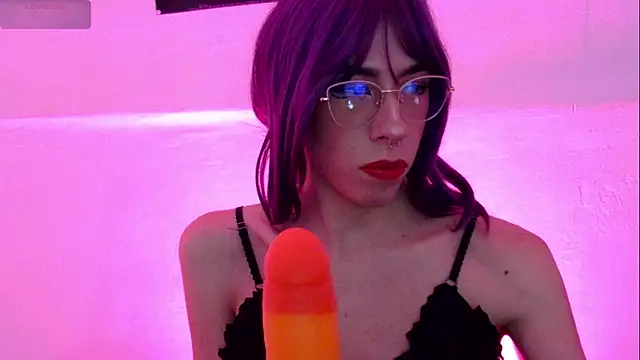 Snapshot of kattycat_ chatting on September 28, 1:44 am kattycat online show from September 28, 1:44 am