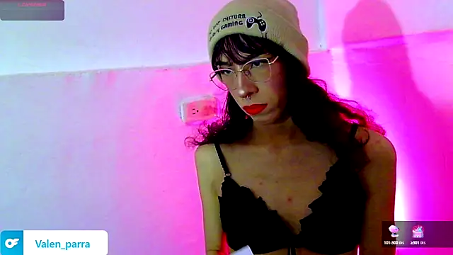 Snapshot of kattycat_ chatting on October 13, 10:43 pm kattycat online show from October 13, 10:43 pm