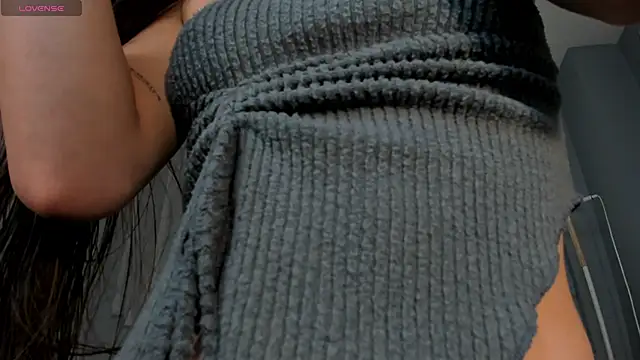 MaiaCollins online show from November 20, 6:40 pm