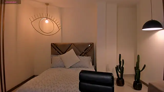 MaiaCollins online show from February 27, 6:52 pm