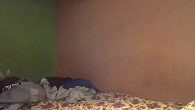 Snapshot of JoaoPinto0 chatting on October 15, 7:58 pm JoaoPinto0 online show from October 15, 7:58 pm