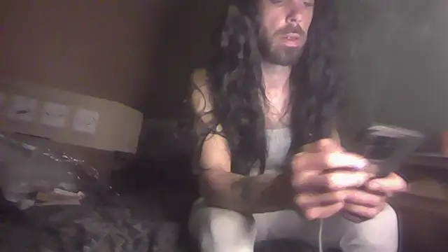 Snapshot of JoaoPinto0 chatting on March 10, 9:31 pm JoaoPinto0 online show from March 10, 9:31 pm