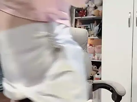 Nabiii6868 online show from April 17, 5:21 am