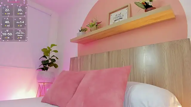 nina blake online show from December 3, 2:41 am