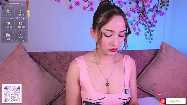 Snapshot of Rubyconer5 chatting on January 11, 1:21 am Rubyconer5 online show from January 11, 1:21 am