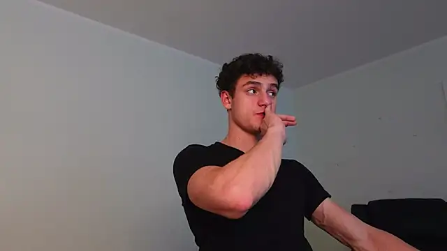 Snapshot of Brad_Holloway chatting on October 22, 1:33 pm Brad Holloway online show from October 22, 1:33 pm