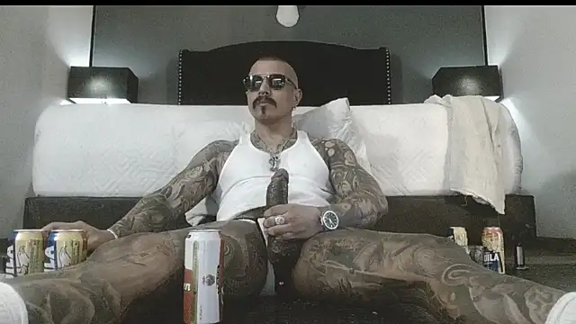 danilog515 online show from November 25, 5:18 am