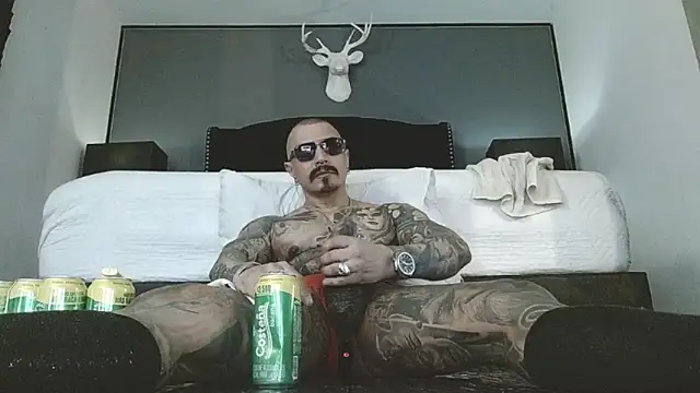 danilog515 online show from April 18, 9:13 am