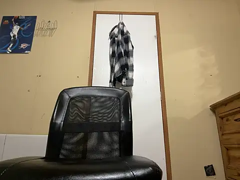 bwcizThrobbing online show from September 21, 11:12 am