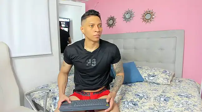 ethan dalton  online show from March 18, 6:15 pm