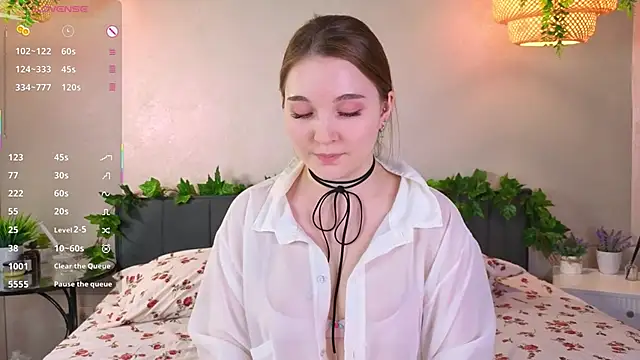 ConstanceHelms online show from December 15, 5:34 am