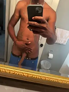 Snapshot of intertwine2025 chatting on March 15, 3:16 pm intertwine2025 online show from March 15, 3:16 pm