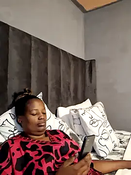 sexylira online show from February 3, 9:47 am