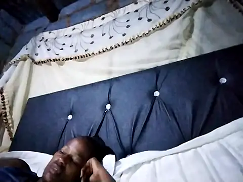 sexylira online show from April 10, 8:13 pm