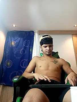 317894 online show from February 14, 8:16 pm