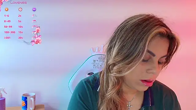 Lia adamsss online show from February 6, 3:44 am