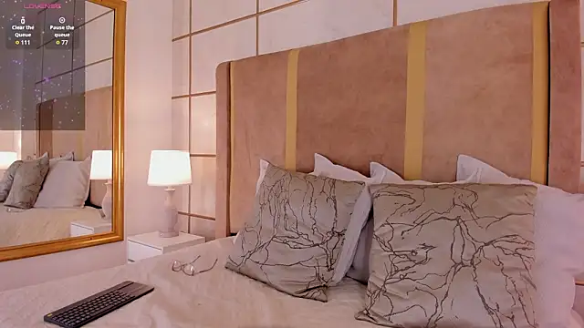 laurencarter1 online show from February 19, 11:23 pm