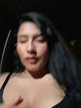 Snapshot of andrea_gomes_ chatting on October 24, 9:06 am andrea gomes online show from October 24, 9:06 am