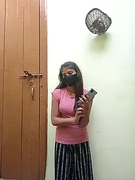 Snapshot of SOBHA_JI chatting on March 17, 11:53 am SOBHA JI online show from March 17, 11:53 am